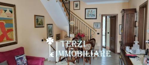 Foto con logo22